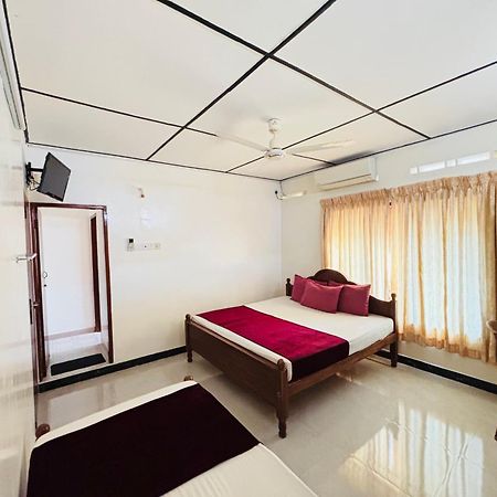 Yaarl Holiday Jaffna Exterior photo